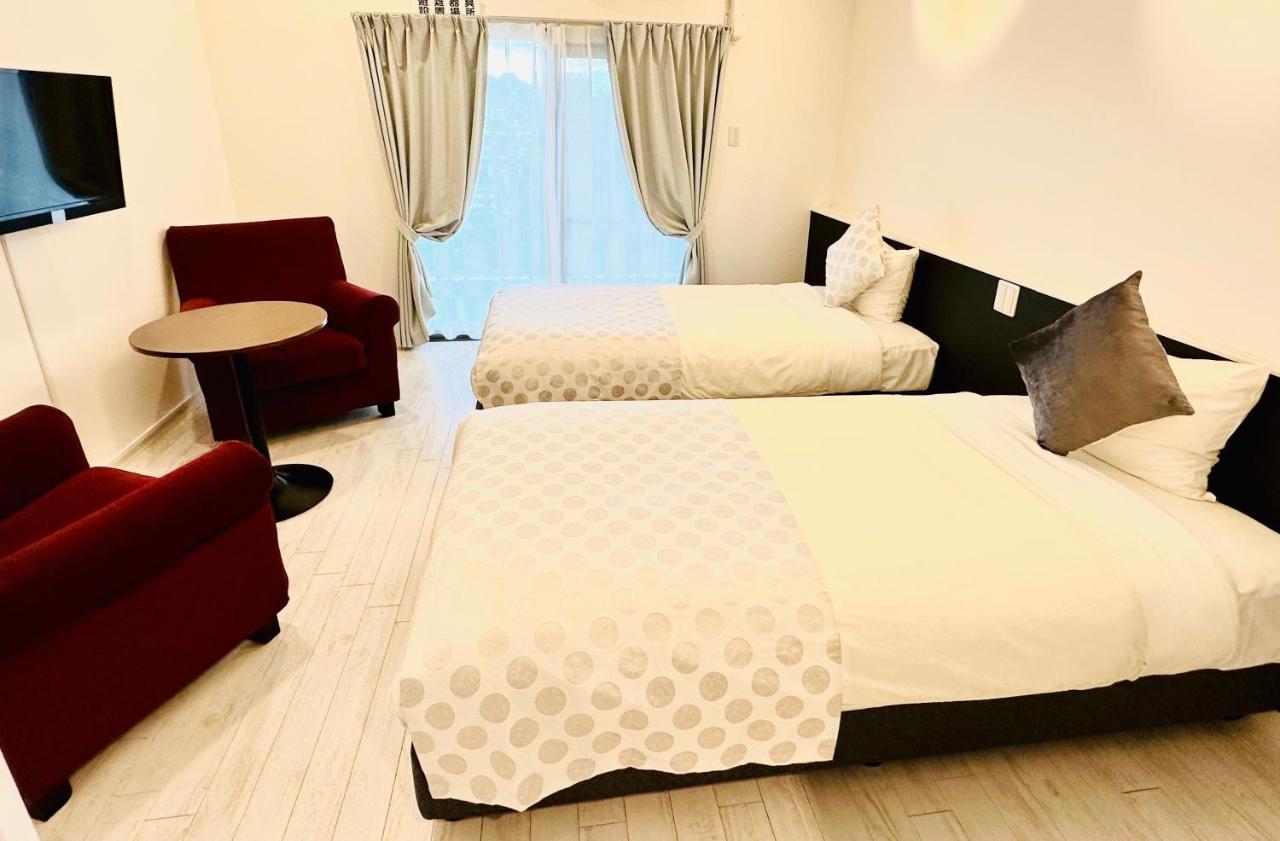 Cozy Stay In Наха Экстерьер фото