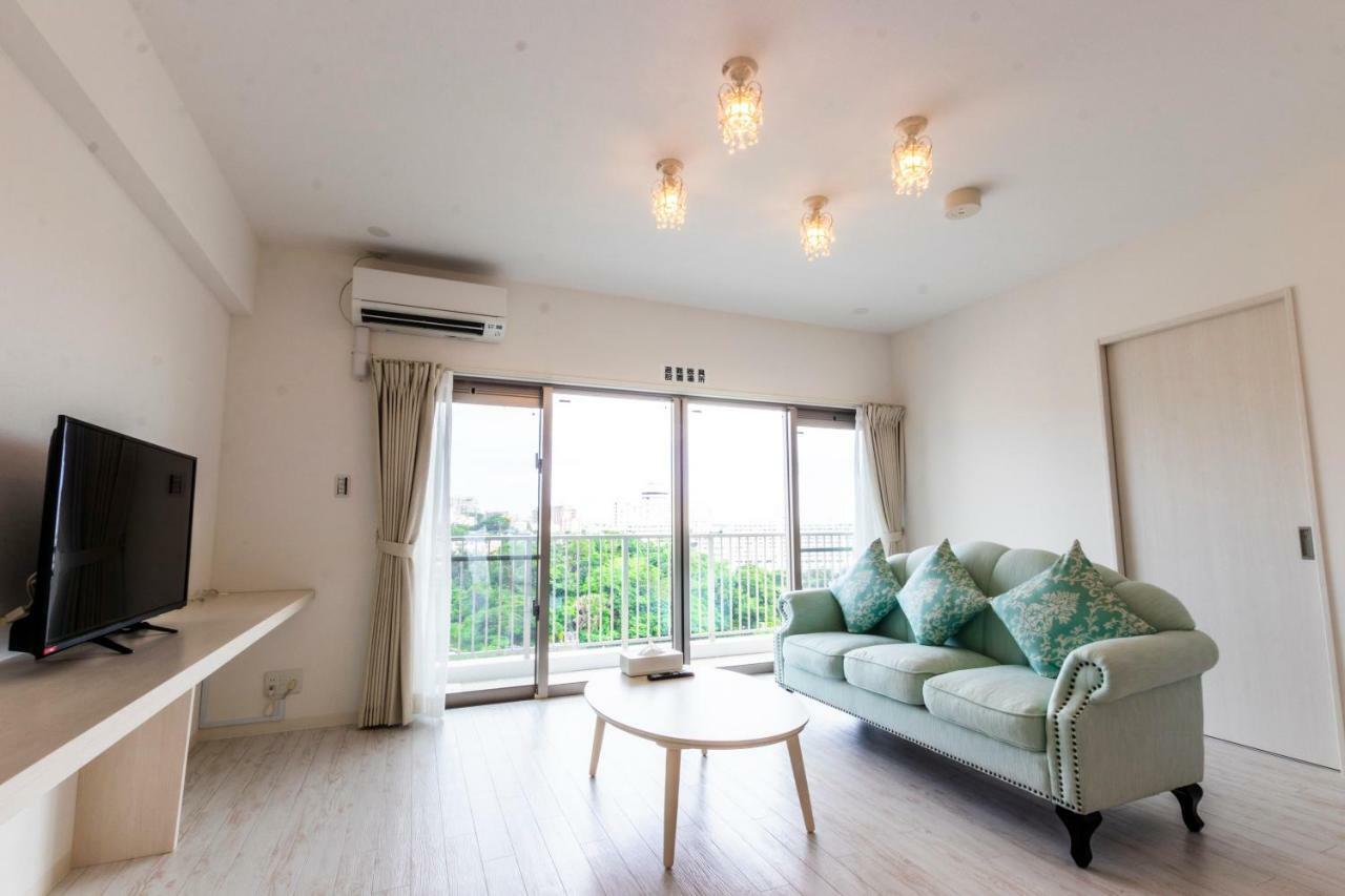 Cozy Stay In Наха Экстерьер фото