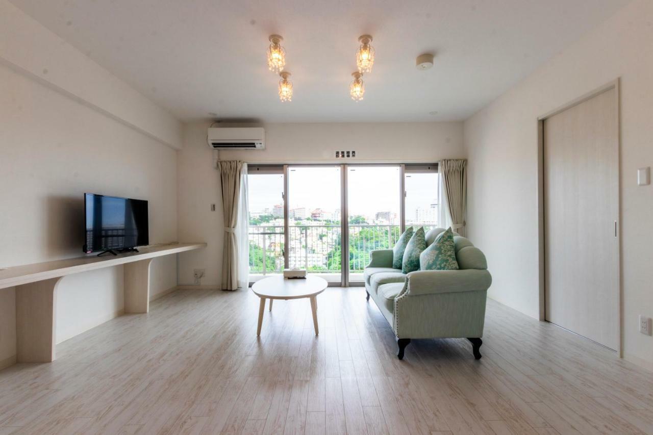 Cozy Stay In Наха Экстерьер фото